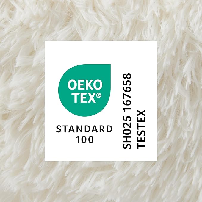 TOWN & COUNTRY LUXE CuddleTown Fuzzy Solid Donut Pet Bed, Soft, Cozy & Calming, Water Repellent, Non-Slip Bottom, 100% Machine Washable, Cream, Medium 28"x28"x7" Round