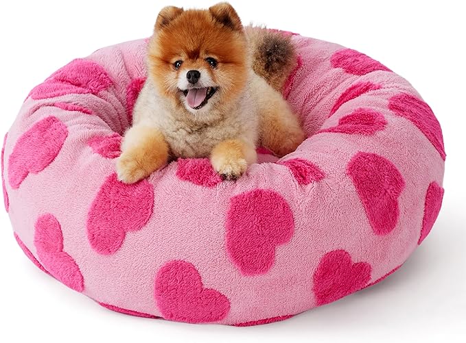 LE SURE Donut Small Dog Bed - Round Cat Beds for Indoor Cats Anti-Anxiety Calming Pet Beds, Washable Cute Modern Beds with Teddy Sherpa Plush & Anti Slip Bottom, 23 Inch, Heart Pink