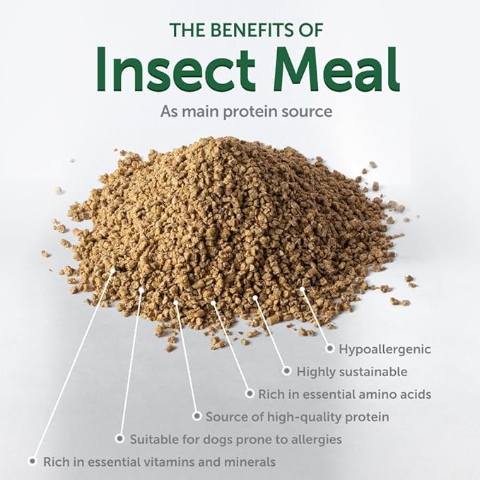 Nature's Protection Training Puppy Treats - Healthy, Grain Free Dog Treats for Small, Medium & Large Breed Dogs with Light Fur (Superior Care - Insects, 5,29 oz)