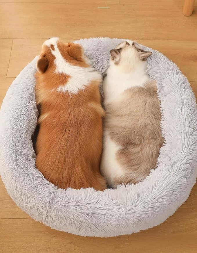 Original Calming Donut Dog and Cat Bed in Shag Fur, Dog Beds for Melium Dogs, Anti Anxiety Round Fluffy Plush Faux Fur Pet Bed (Light Grey, 31×31)