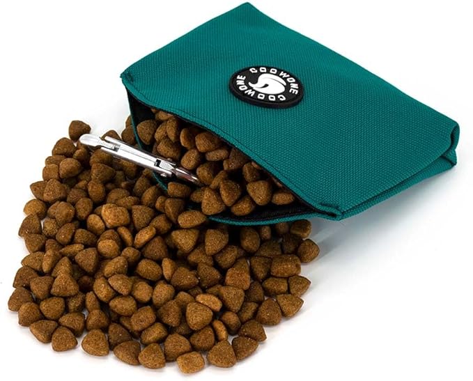 COOWONE Dog Treat Pouch Magnetic Closure Small Dog Training Treat Pouch Pocket Sized Small Dog Treat Pouch with Clip (Green)