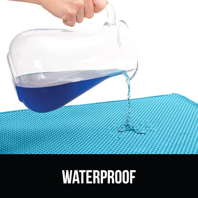 GORILLA GRIP Honeycomb Cat Litter Box Mat, Two Layer Trapping Waste Mats, Soft On Paws, Litter Box Supplies and Essentials for Indoor Cats, Traps Excess, Water Resistant for Floors, 24x15 Turquoise