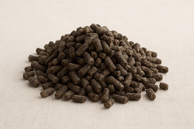 Cat Litter, Quick Clumping, 11 lb, 100% Natural Sunflower Hulls, Sunflower Scent (Pack of 1)