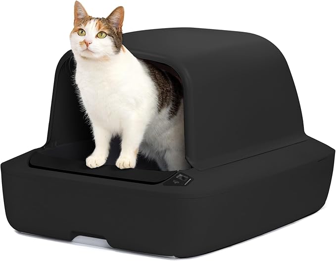 PetSafe ScoopFree Crystal Pro Self-Cleaning Cat Litter Box System – Enclosed Front-Entry – Advanced Odor Control – Includes 1 Disposable Crystal Litter Tray – Black (ZAL00-18159)
