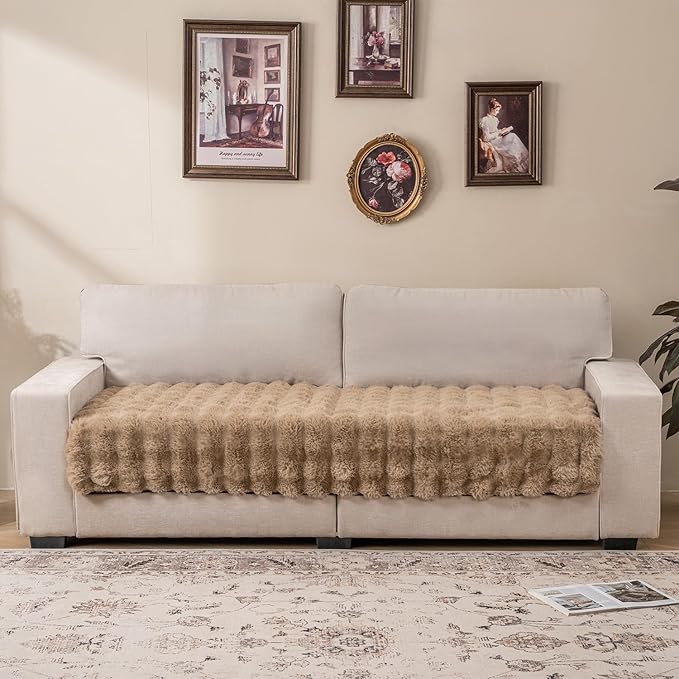 Dogs/Cats Bed Mats, Dog Pad Washable Removable Couch Cover with Anti-Slip Back, Plush Long Fur Mat, Perfect for Small, Medium and Large Dogs.(Light Brown-Bubble, 30"x70")