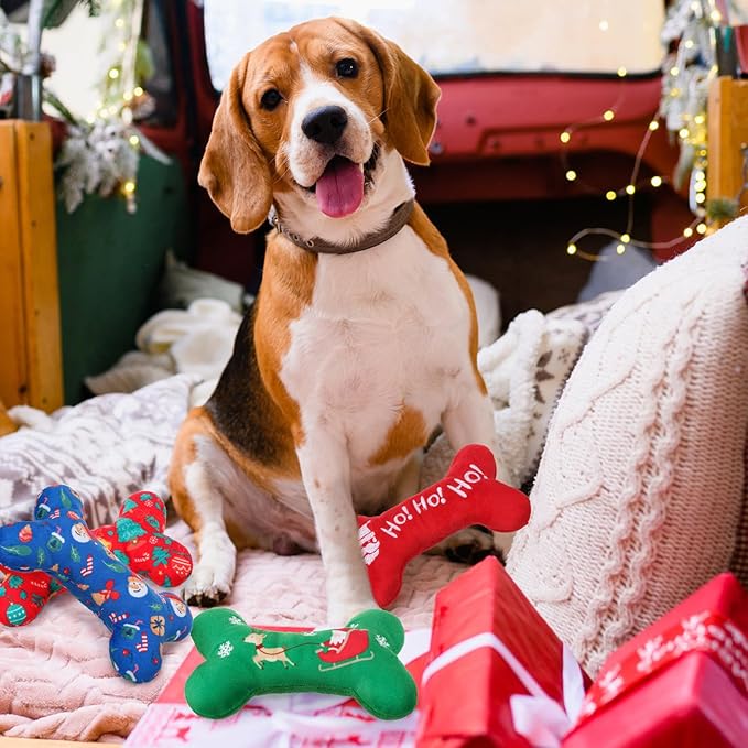 SCENEREAL Christmas Dog Toy Pack 4, Durable Cute Interactive Dog Stuffed Plush Squeaky Toys with Squeaker, Pet Chew Toys for Small Medium Dogs Puppies Bone Shape