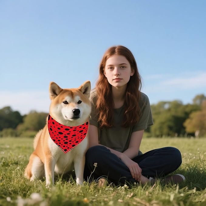 7 PCS Medium Polka Dot Dog Bandanas Hemming Seam Edge Dog Bandana for Small Dogs Print One Side Large Cats Scarfs Party Grooming M