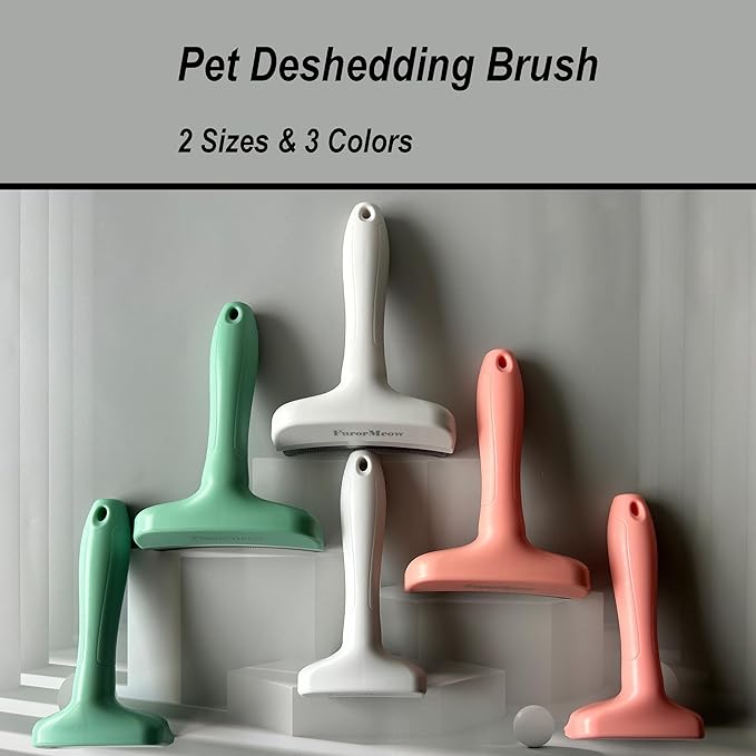 Pet Deshedding Tool with Curve Blade, Cat Grooming Brush, Tight V-shaped Teeth Shedding Comb for Cats and Dogs (Green, Small)