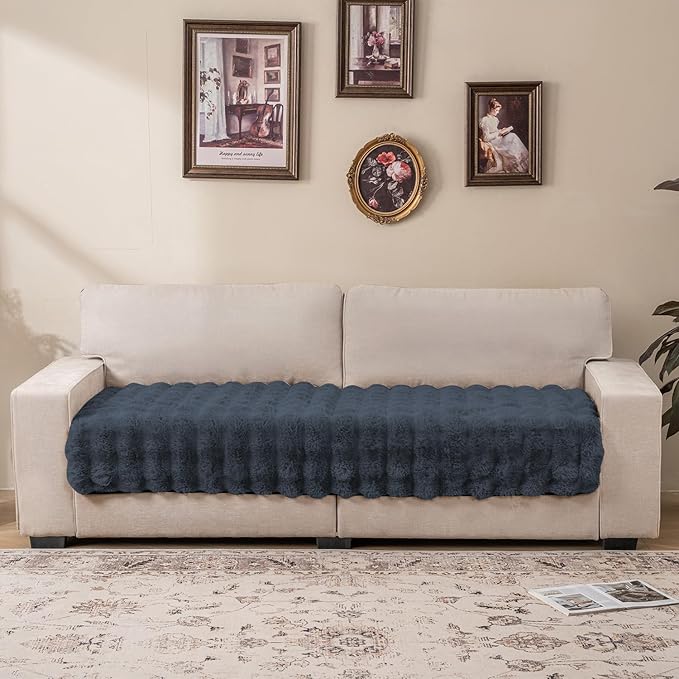 Dogs/Cats Bed Mats, Dog Pad Washable Removable Couch Cover with Anti-Slip Back, Plush Long Fur Mat, Perfect for Small, Medium and Large Dogs.(Noble Gray-Bubble, 30"x90")