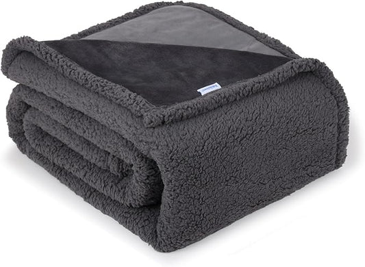Waterproof Dog Blanket for Large Dogs - Reversible Washable Pet Blanket, Soft Sherpa Fleece Furniture Protector, Cat Throw Bed Couch, Grey, 60"x80"
