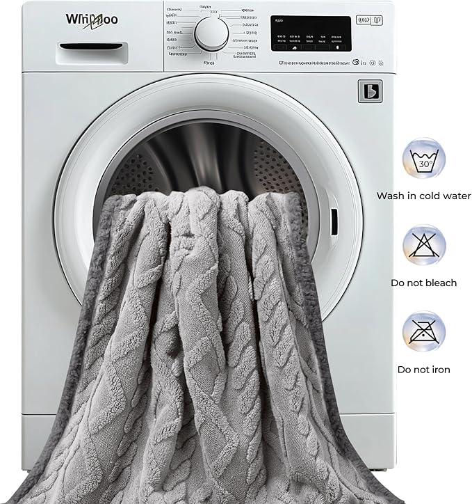 Waterproof Pet Blanket, Liquid Pee Proof Dog Blanket for Sofa Bed Couch, Reversible Sherpa Fleece Furniture Protector Cover for Small Medium Large Dogs Cats, Light Grey King Size（90" x 82"）