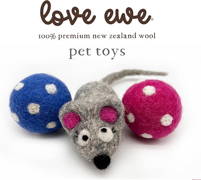 Hustle & Blush Wool Felt Balls 3 Pack Love Ewe Pet Supplies - 2 in Felted Wool Cat Toys 100% New Zealand Wools Felt Cat Toys Handmade Wools Felts Balls - Cats Felts Ball with Bell - Roll The Mice