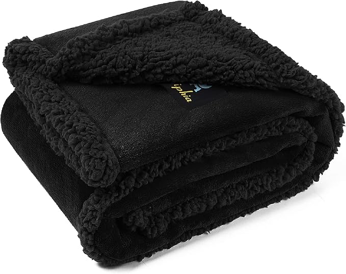 Luciphia Waterproof Pet Blanket, Liquid Pee Proof Dog Blanket for Sofa Bed Couch, Reversible Sherpa Fleece Furniture Protector Cover for Small Medium Large Dogs Cats, Black Thicken Large（65" x 57"）