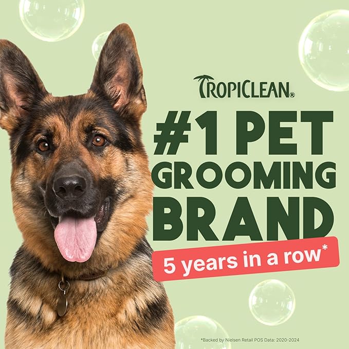 TropiClean Watermelon Waterless Shampoo | Dry Shampoo for Cats & Dogs | Cat & Dog Bath Supplies 7.4 oz | Made in The USA
