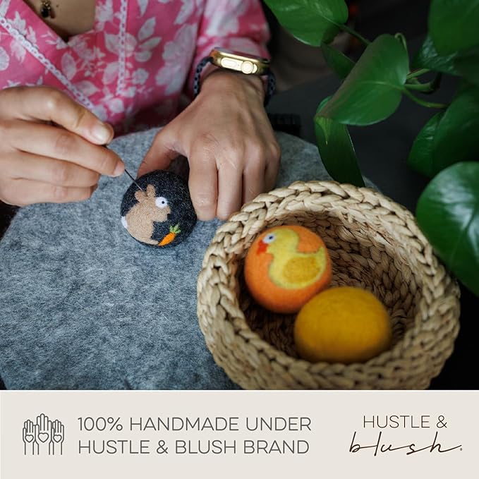 Hustle & Blush Wool Felt Balls 3 Pack Love Ewe Pet Supplies - 2 in Felted Wool Cat Toys 100% New Zealand Wools Felt Cat Toys Handmade Wools Felts Balls, Cats Felts Ball with Bell - Hook, Line & Jingle