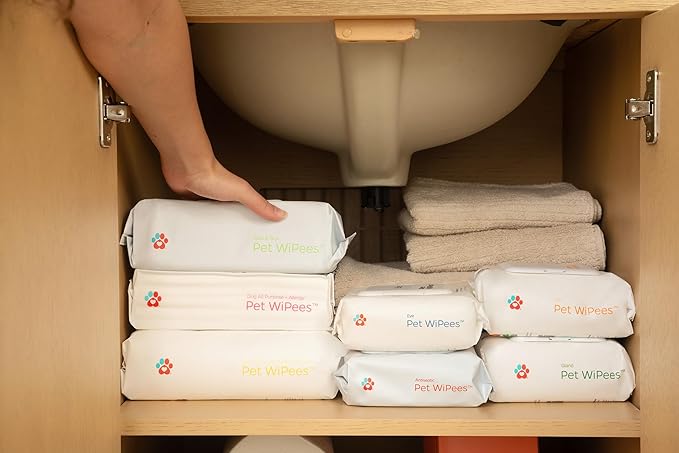 Flea & Tick Pet WiPees™ – 100 Natural Flea and Tick Prevention for Dogs & Cats, 99% Bio-Based, Lick-Safe, Daily Plant-Powered Flea & Tick Wipes for Bug Defense & Skin Relief