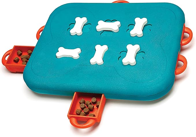 Outward Hound by Nina Ottosson Dog Casino Treat Puzzle Enrichment Toy, Level 3 Advanced, Turquoise