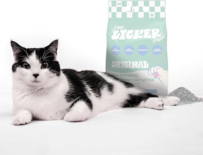 CLR2000A Unscented Premium Clumping Bentonite Clay Cat Litter w/Activated Charcoal, Natural Odor Control, 99% Dust-Free, 18.7 LBS