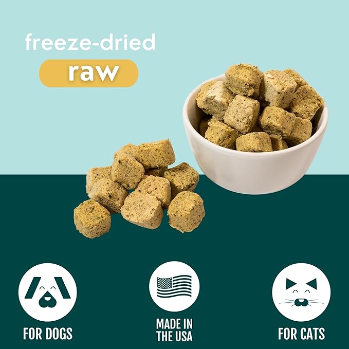 Momentum Carnivore Nutrition Freeze-Dried Chicken, Spinach & Sea Kelp Dog Treats – Single-Ingredient, Dog & Cat Treats – High-Protein, Grain-Free– 3 oz Bag