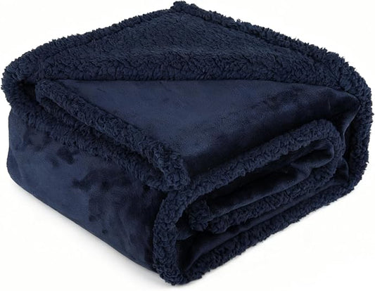 Waterproof Dog Blanket for Medium Dogs - Reversible Washable Pet Blanket, Soft Sherpa Fleece Furniture Protector, Cat Throw Bed Couch, Navy, 30"x40"