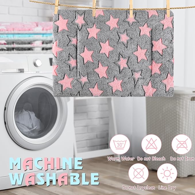 Haull 4 Pcs Waterproof Guinea Pig Bedding Winter Guinea Pig Bed Plush Cage Liners Soft Dog Cat Mat Reversible Winter Cozy Animal Pee Pad Hamster Bed Mat for Bunny(Cute Star,13 x 10 Inch)