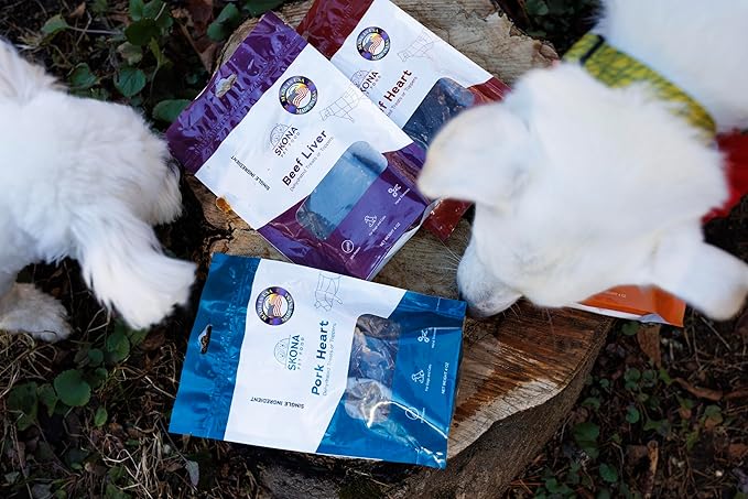 Skona PetFood Chicken Breast Jerky Dog & Cat Treats, Single-Ingredient, High Protein Training Snacks, Natural, Vitamin-Rich, USA Made, Supports Heart, Eye & Dental Health, Healthy & Tasty, 4oz