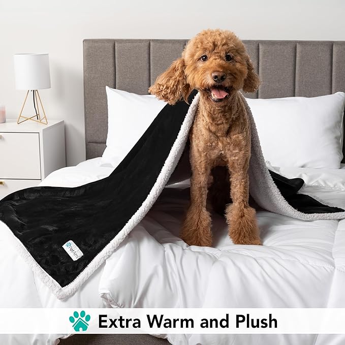 PetAmi Dog Blanket for Medium Large Dogs, Pet Bed Blanket Cat Puppy Kitten, Fleece Furniture Couch Cover Protector Sofa Car, Soft Sherpa Dog Throw Plush Reversible Washable, 40x60 Black
