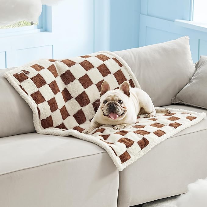 LE SURE Waterproof Dog Blanket for Medium Dogs - Washable Double Sided Dog Blankets with Warm Jacquard Shag and Soft Sherpa Fleece, Pet Cat Blanket for Couch Protection, 3D Textured Checks, Brown