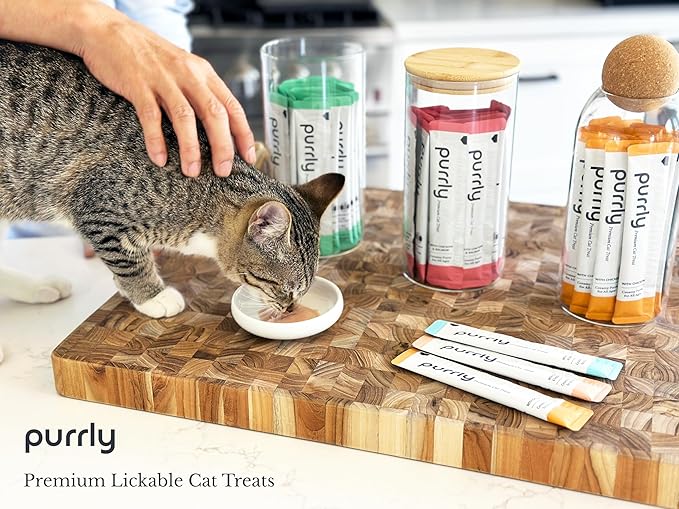 Purrly Lickable Wet Cat Treats Creamy Purée Human-Grade Chicken Breast with Prebiotic and Dietary Fiber for Digestive Health (30 Count) Non-Seafood Non-GMO No-Grains No-Artificial-Additives All Ages