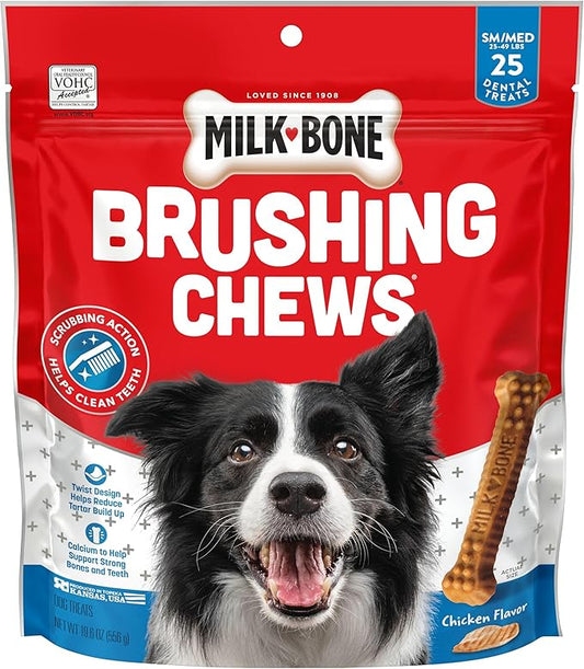 Milk-Bone Original Brushing Chews, 25 Small/Medium Daily Dental Dog Treats Scrubbing Action Helps Clean Teeth