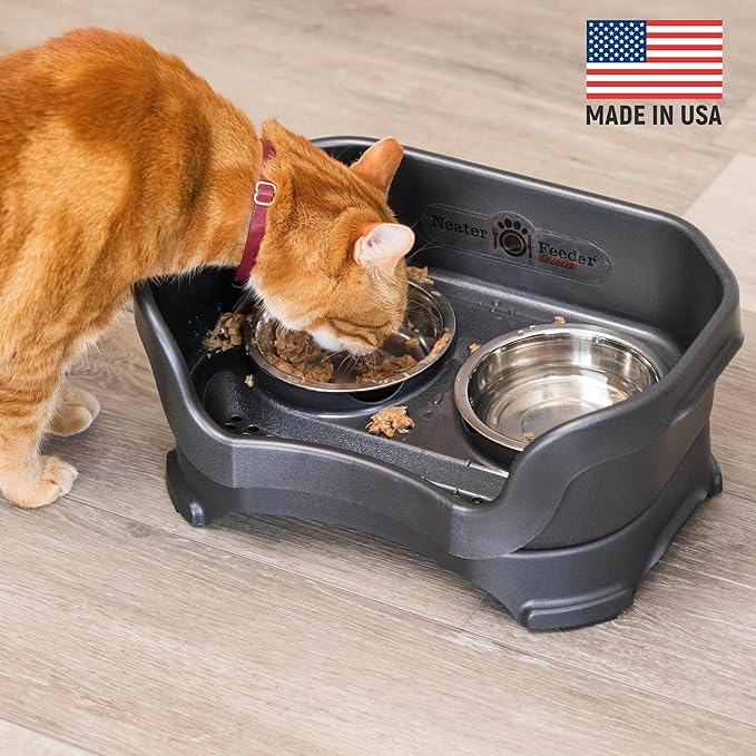 Neater Feeder Deluxe Mess Proof Cat Bowls Elevated for All Breeds – Made in USA – No Spill Raised Bowls for Indoor Cats – Stainless Steel Food and Water Bowl Set, Pet Dish Feeding Station, Black