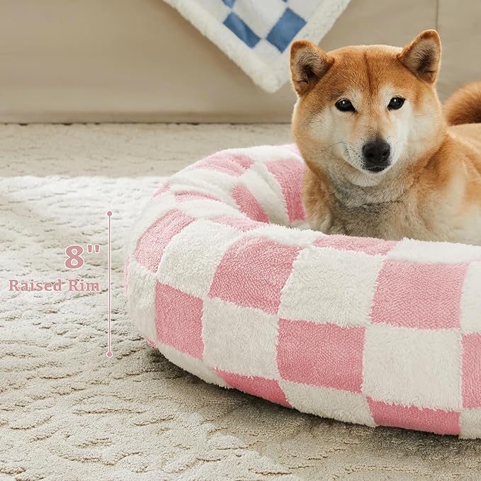 Checkered Cat Dog Bed, Cute Girly Pink Retro Style Aesthetic Round Warming Pet Calming Beds for Small Dog and Cats, Plush Cozy Donut Beds Washable, 23" L x 23" W x 8" Th