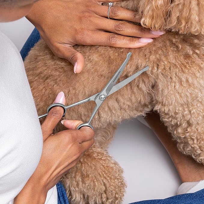 Tweezerman 7" Pet Grooming Scissors with Safety Round Tips, Professional Curved Grooming Shears for Dogs and Cats