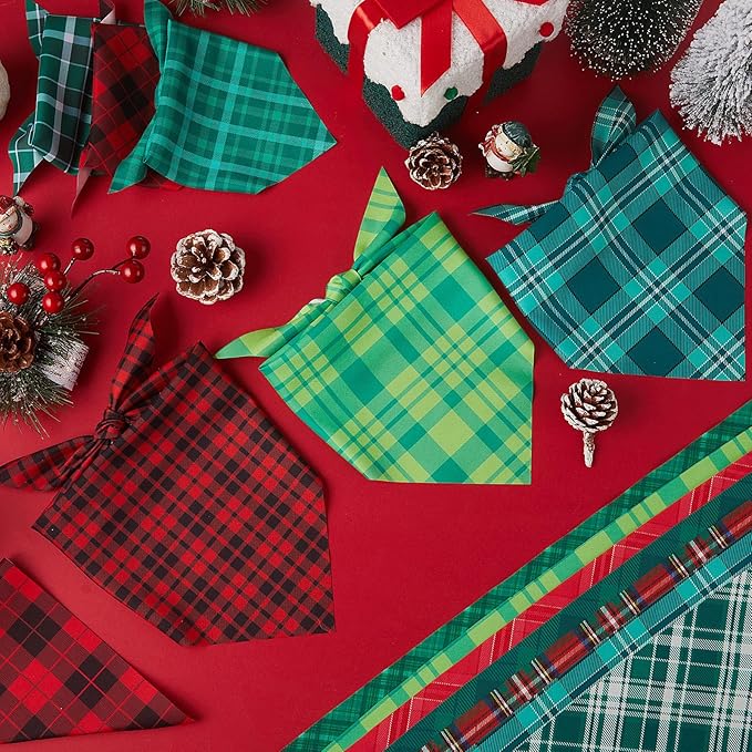 Abbylike 100 Pcs Christmas Dog Bandanas Bulk Red and Green Buffalo Plaid Bandanas for Dogs Triangle Kerchief Bibs Scarf for Pet Xmas Costume Photo Props Accessories, 25 Styles (25.6 x 17.7 x 17.7)