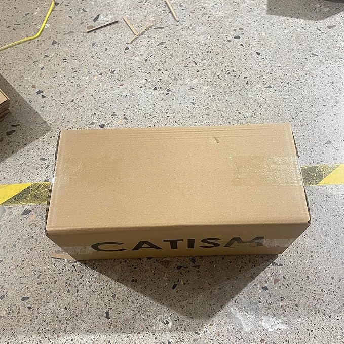 CATISM Christmas Cat Bed - Cat Bed for Indoor Cats, Cute Santa Claus Cat Beds with Warm Cushions Removable Cave with Non-Slip Bottom