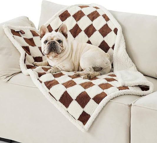 LE SURE Waterproof Dog Blanket for Medium Dogs - Washable Double Sided Dog Blankets with Warm Jacquard Shag and Soft Sherpa Fleece, Pet Cat Blanket for Couch Protection, 3D Textured Checks, Brown